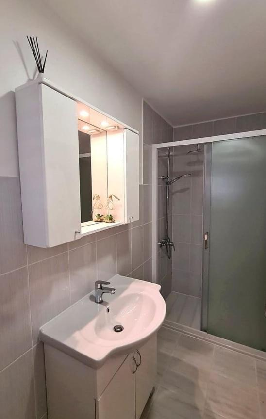 Apartments Ana Medulin Luaran gambar