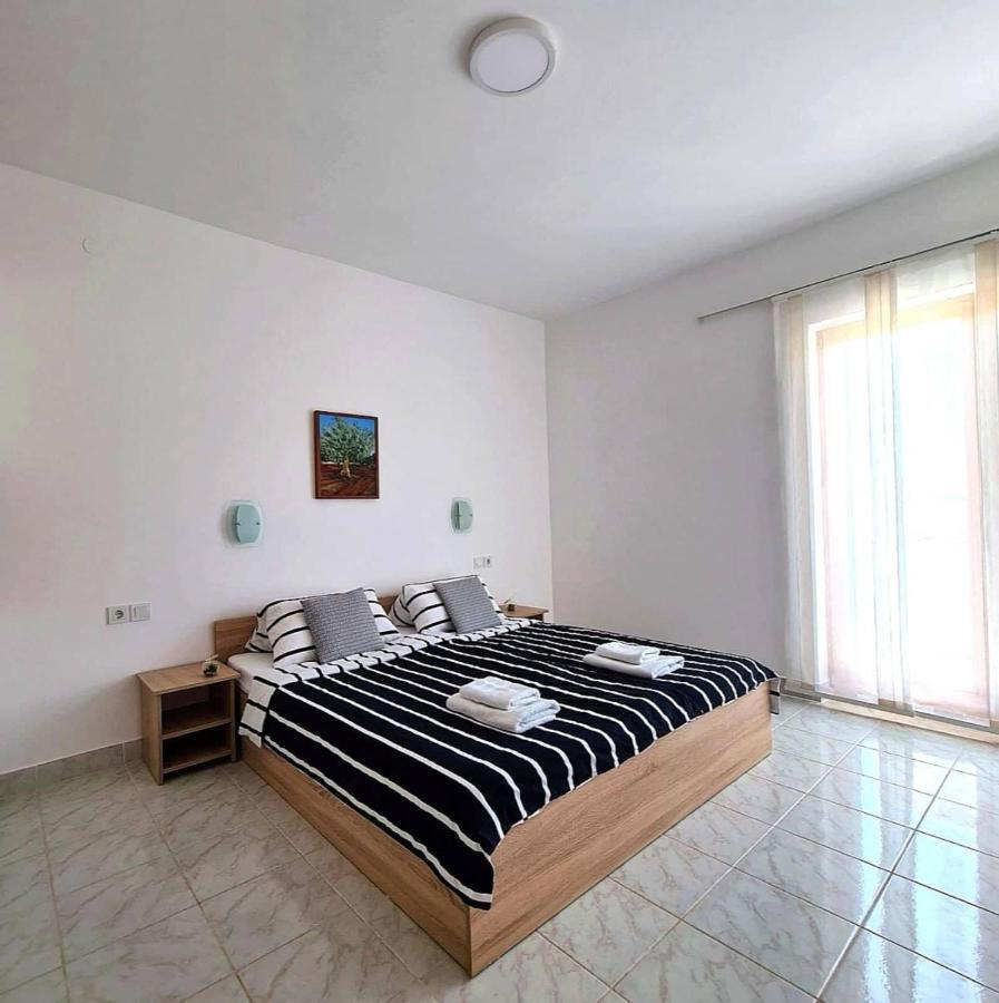 Apartments Ana Medulin Luaran gambar
