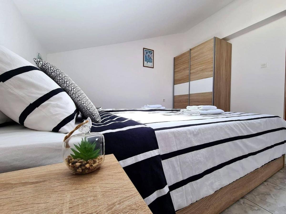 Apartments Ana Medulin Luaran gambar
