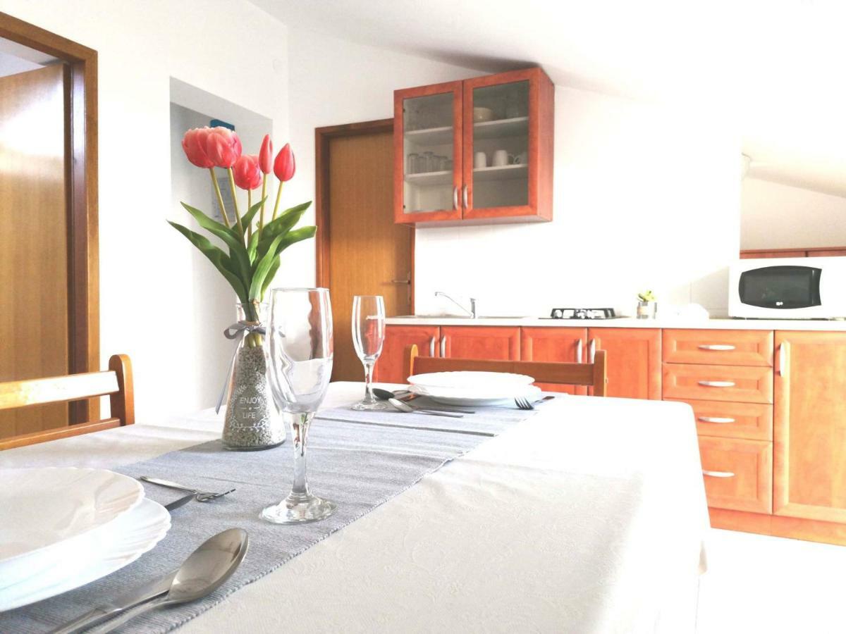 Apartments Ana Medulin Luaran gambar
